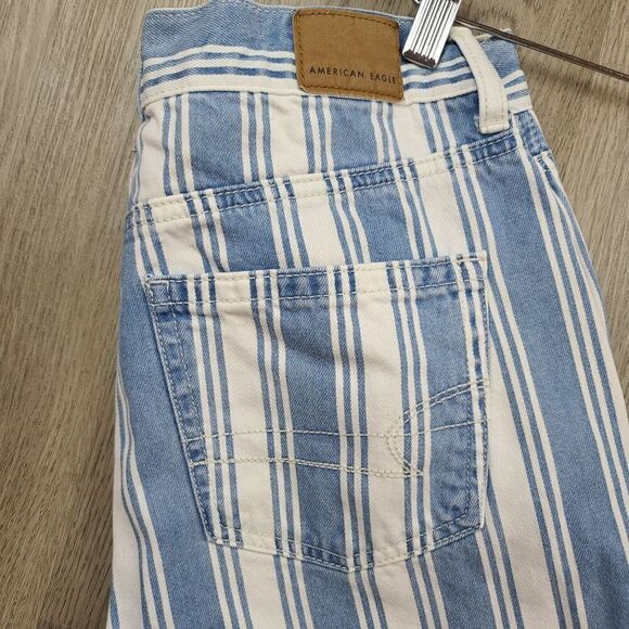 American Eagle High Rise Striped Mom Jeans size 2 - Picture 3 of 10